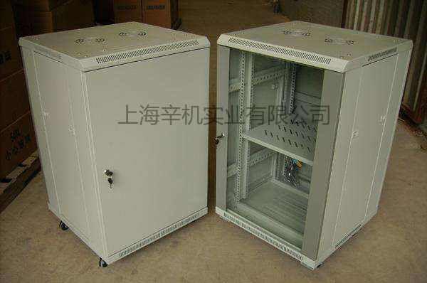 0.8米（也叫15U）標準機柜、服務器機柜、網絡機柜實物圖